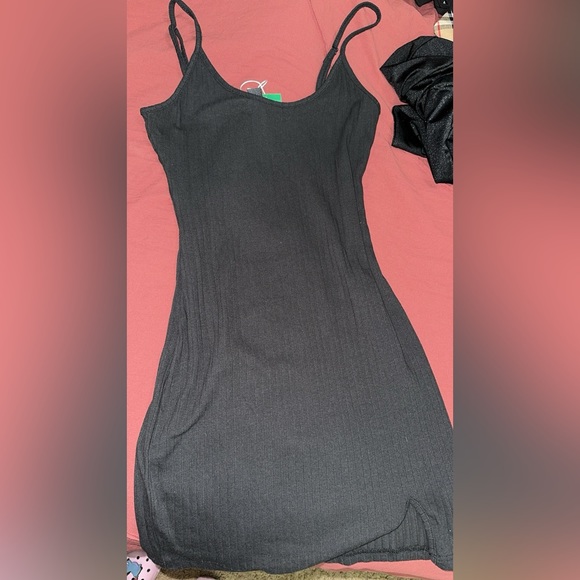 Black Dress - Picture 1 of 1